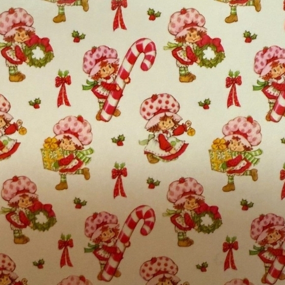 Strawberry Shortcake Chrismas Blanket 🎄 - Picture 3 of 3